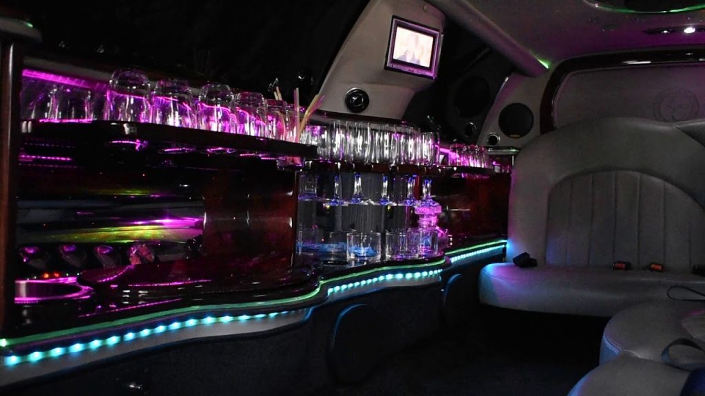 How the Right Limo Booking Can Be Done