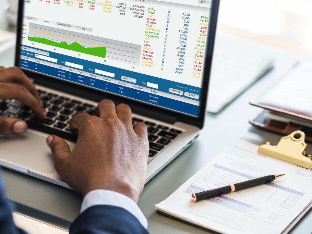 Why Banking is Considered a Lucrative Career?