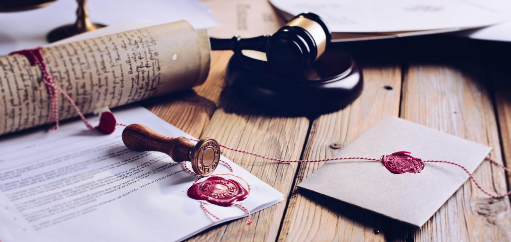 3 Benefits of Become a Notary Public